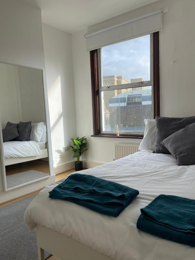Amazing 3 Bedroom Flat Minutes From Tower Bridge London Exterior photo